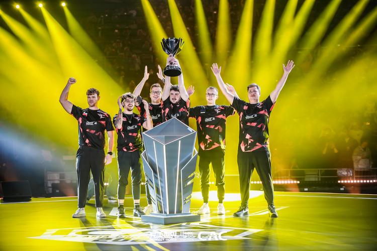 cvMax一波未平一波又起，突然就被停职5个月